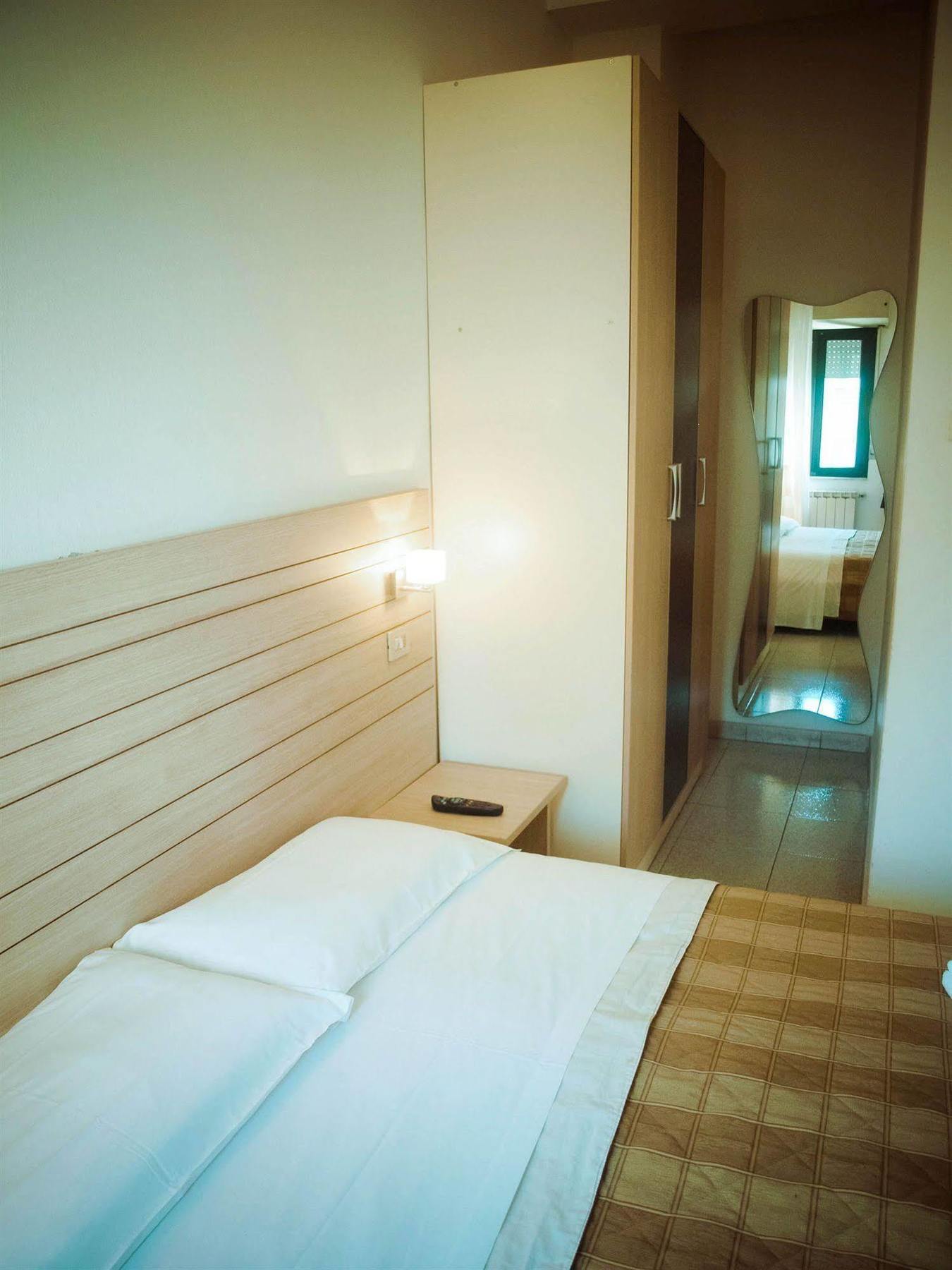 Residence Internazionale Rimini Exterior foto